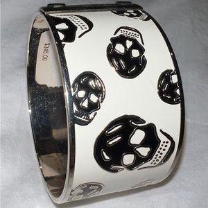$345 Alexander McQueen Black & Cream Skull Bangle Bracelet